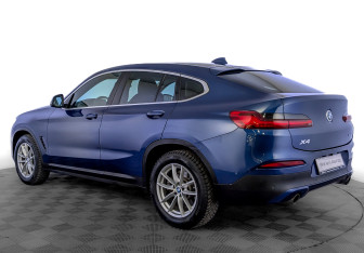 Подержанный автомобиль BMW X4 2019 года (7 фото)