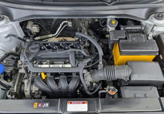 Подержанный автомобиль Kia Rio Hatchback 2021 года (9 фото)