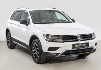 Подержанный автомобиль Volkswagen Tiguan 2020 года (3 фото)