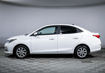 Подержанный автомобиль Changan Alsvin 2023 года (8 фото)