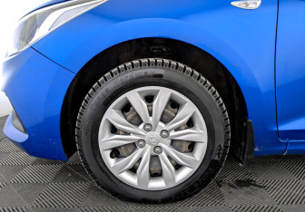 Подержанный автомобиль Hyundai Solaris Sedan 2020 года (18 фото)