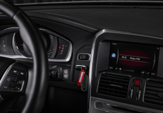 Подержанный автомобиль Volvo XC60 2017 года (16 фото)