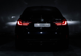 Подержанный автомобиль BMW X6 M 2017 года (16 фото)