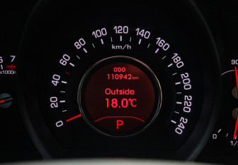 Подержанный автомобиль Kia Sportage 2012 года (22 фото)