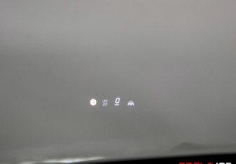 Подержанный автомобиль Mercedes-Benz GLE 2025 года (25 фото)