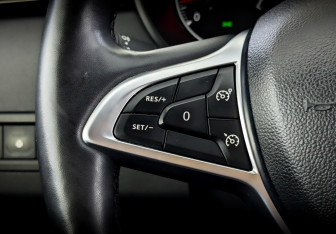 Подержанный автомобиль Renault Arkana 2019 года (27 фото)