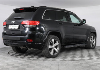 Подержанный автомобиль Jeep Grand Cherokee 2014 года (5 фото)