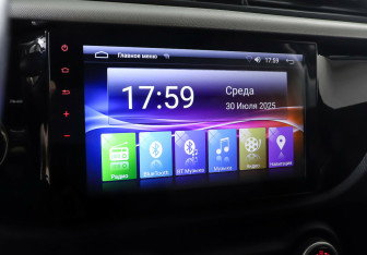 Подержанный автомобиль Kia Rio Sedan 2019 года (14 фото)