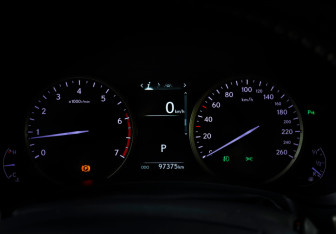 Подержанный автомобиль Lexus NX 2020 года (15 фото)