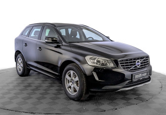 Подержанный автомобиль Volvo XC60 2015 года (3 фото)