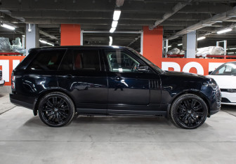 Подержанный автомобиль Land Rover Range Rover 2020 года (4 фото)