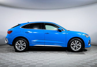 Подержанный автомобиль Audi Q3 Sportback 2021 года (4 фото)
