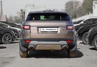 Подержанный автомобиль Land Rover Range Rover Evoque 2018 года (5 фото)