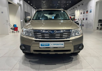 Подержанный автомобиль Subaru Forester Suv 2008 года (2 фото)