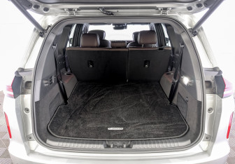 Подержанный автомобиль Exeed VX 2023 года (10 фото)