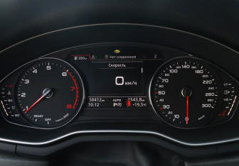 Подержанный автомобиль Audi A5 Coupe 2019 года (17 фото)
