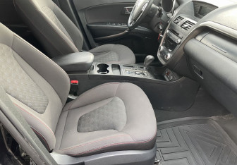 Подержанный автомобиль FAW Besturn X80 2017 года (9 фото)