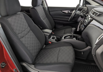 Подержанный автомобиль Nissan Qashqai 2017 года (24 фото)