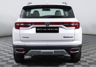 Подержанный автомобиль Changan CS35PLUS 2020 года (4 фото)