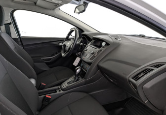 Подержанный автомобиль Ford Focus Wagon 2019 года (13 фото)