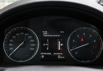 Подержанный автомобиль Land Rover Freelander 2013 года (12 фото)
