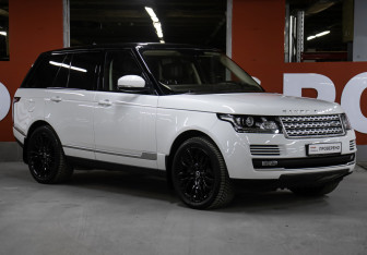 Подержанный автомобиль Land Rover Range Rover 2016 года (3 фото)