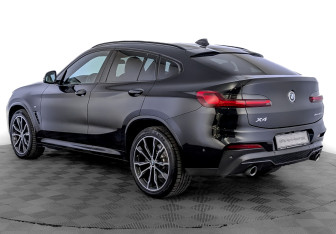 Подержанный автомобиль BMW X4 2020 года (7 фото)