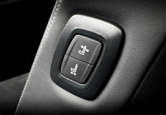 Подержанный автомобиль Toyota Camry Sedan 2024 года (30 фото)
