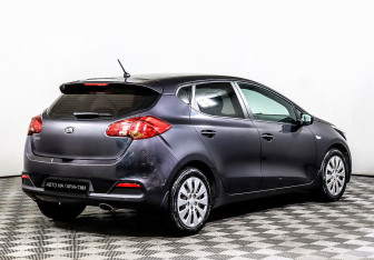 Подержанный автомобиль Kia Ceed Hatchback 2014 года (5 фото)