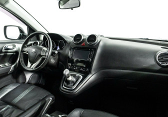 Подержанный автомобиль Great Wall Hover H6 2014 года (5 фото)