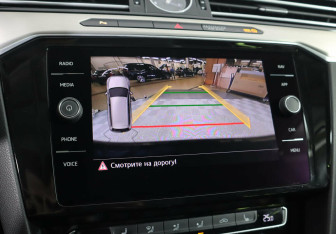 Подержанный автомобиль Volkswagen Passat Wagon 2018 года (9 фото)