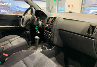 Подержанный автомобиль Hyundai Getz 2007 года (13 фото)