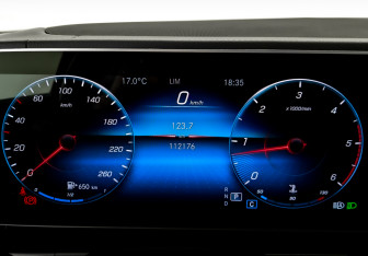 Подержанный автомобиль Mercedes-Benz GLE 2021 года (13 фото)