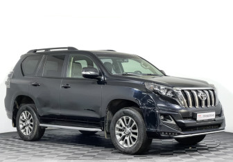 Подержанный автомобиль Toyota Land Cruiser Prado 2017 года (3 фото)