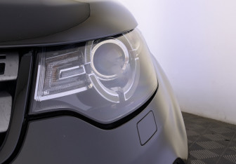 Подержанный автомобиль Land Rover Discovery Sport 2015 года (11 фото)