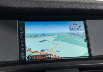 Подержанный автомобиль BMW X3 2013 года (17 фото)
