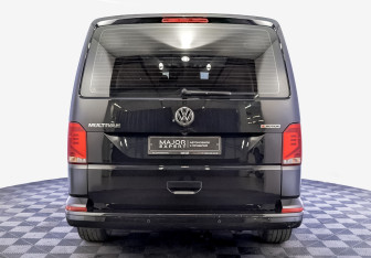 Подержанный автомобиль Volkswagen Multivan 2020 года (6 фото)