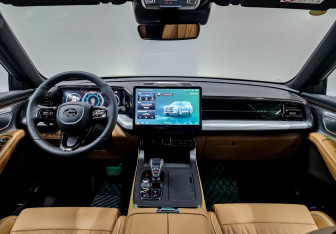 Новый GAC GS8 2025 (10 фото)