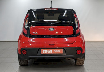 Подержанный автомобиль Kia Soul 2019 года (6 фото)