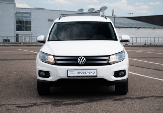 Подержанный автомобиль Volkswagen Tiguan 2012 года (2 фото)