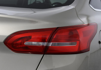 Подержанный автомобиль Ford Focus Sedan 2015 года (6 фото)