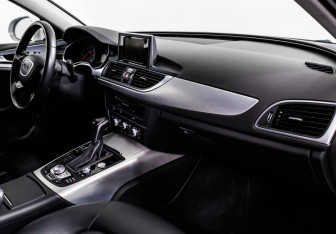 Подержанный автомобиль Audi A6 Sedan 2015 года (9 фото)