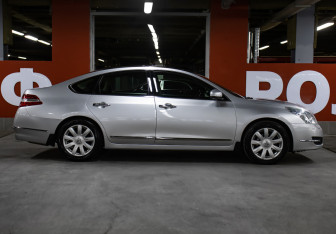 Подержанный автомобиль Nissan Teana 2008 года (4 фото)