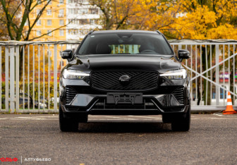 Новый Volvo XC60 2025 (5 фото)