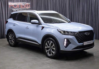 Подержанный автомобиль Chery Tiggo 7 Pro Max 2023 года (3 фото)