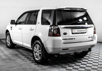 Подержанный автомобиль Land Rover Freelander 2013 года (7 фото)