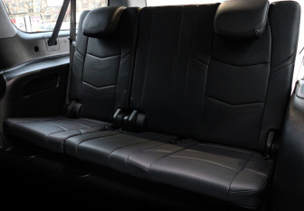 Подержанный автомобиль Cadillac Escalade Suv 2018 года (13 фото)