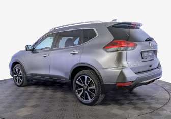 Подержанный автомобиль Nissan X-Trail 2019 года (7 фото)