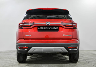 Подержанный автомобиль Changan CS35PLUS 2020 года (4 фото)
