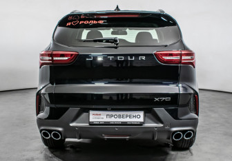 Подержанный автомобиль Jetour X70 2024 года (6 фото)